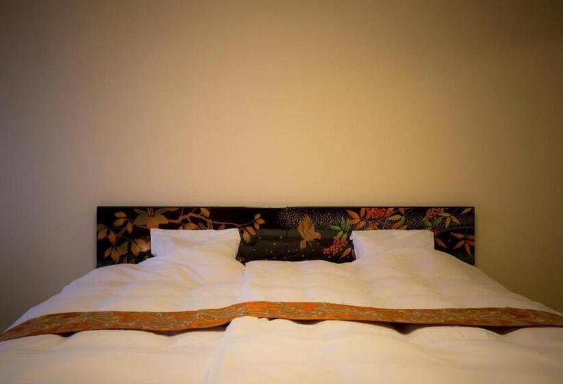 ريوكان Kinosaki Onsen Hanakouji Saigetsu