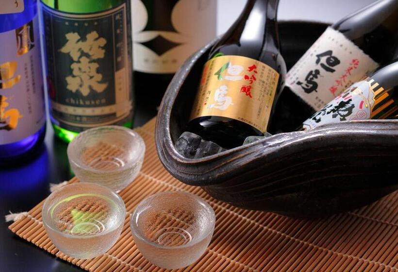 ريوكان Kinosaki Onsen Hanakouji Saigetsu