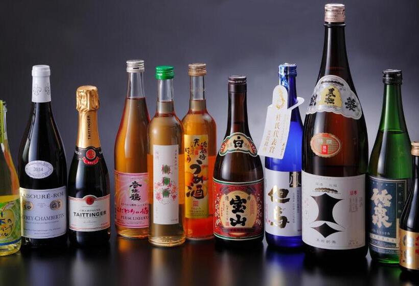 ريوكان Kinosaki Onsen Hanakouji Saigetsu