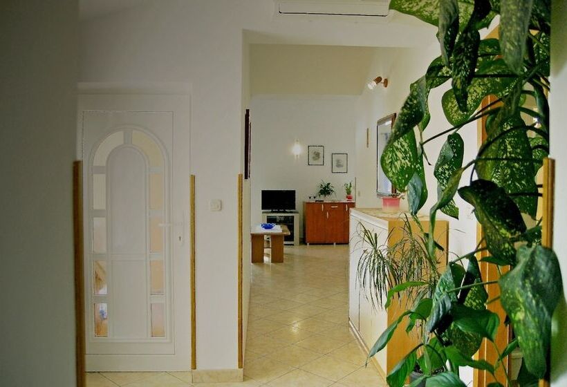 Sol Jardin Apartments