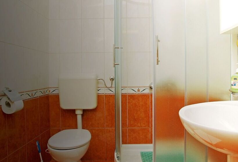 Sol Jardin Apartments