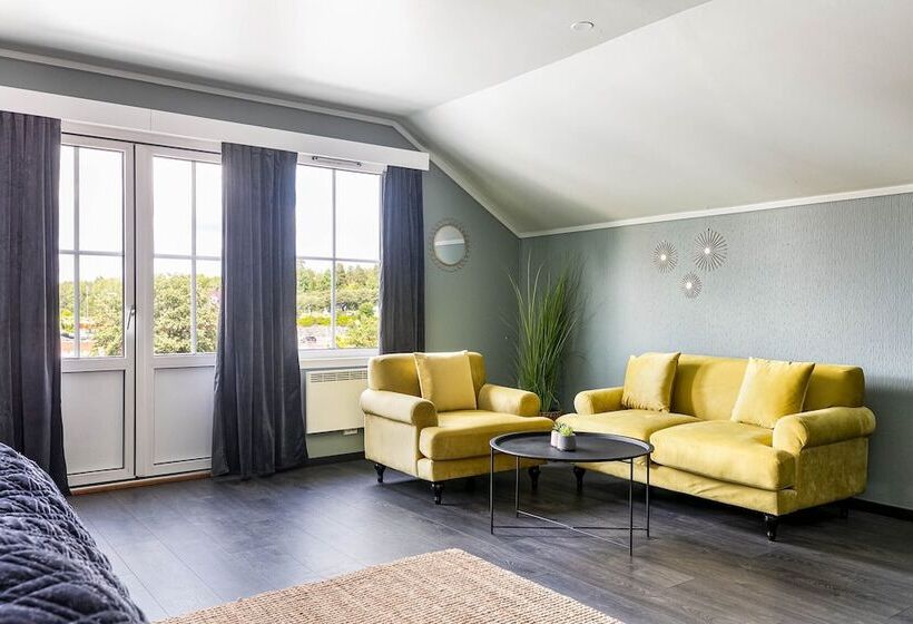 Storebaug Hotell & Kro