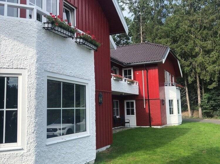 Storebaug Hotell & Kro