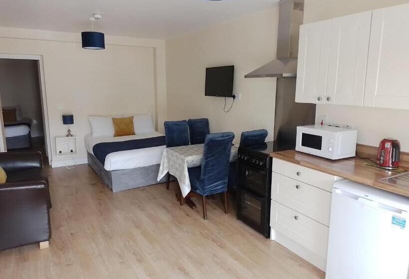 Tara View Apartments