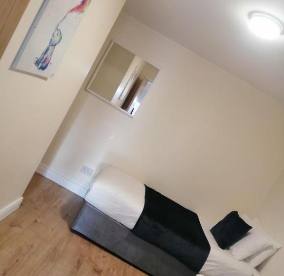 Tara View Apartments