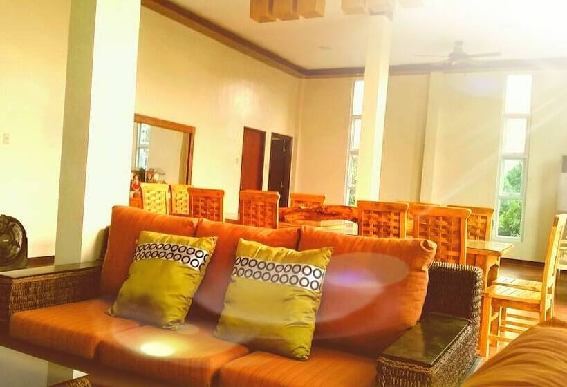 The Inn At Calayo
