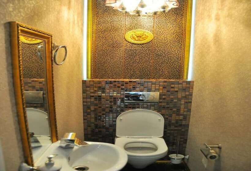 Vip Guest House Nevsky   Hostel