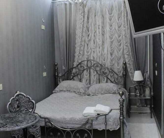 Vip Guest House Nevsky   Hostel