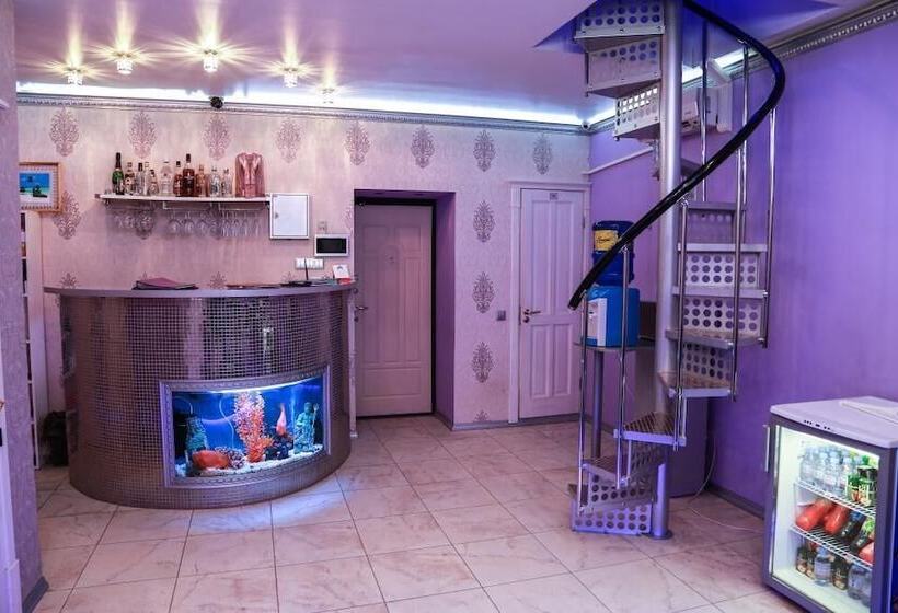 Vip Guest House Nevsky   Hostel