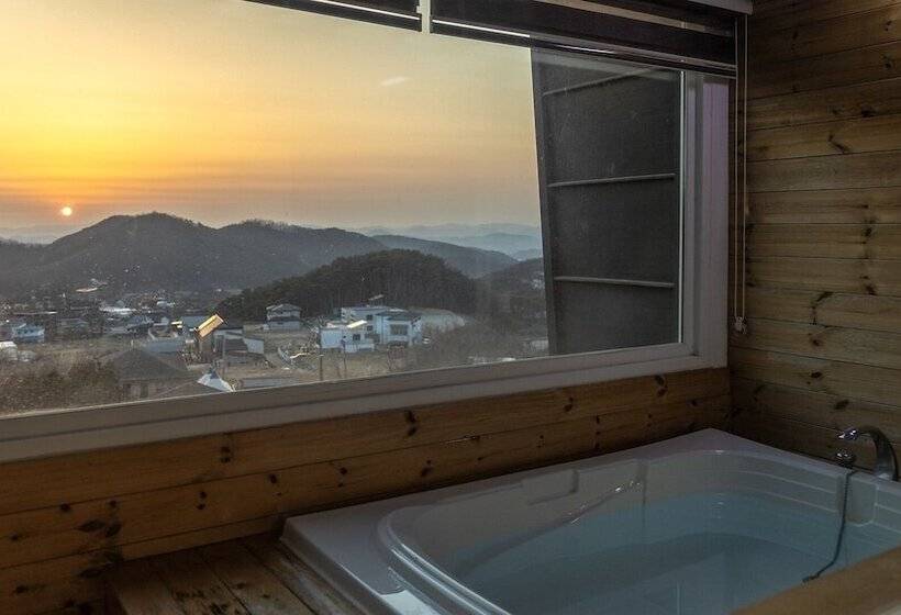 Wonju Quirinale Pension