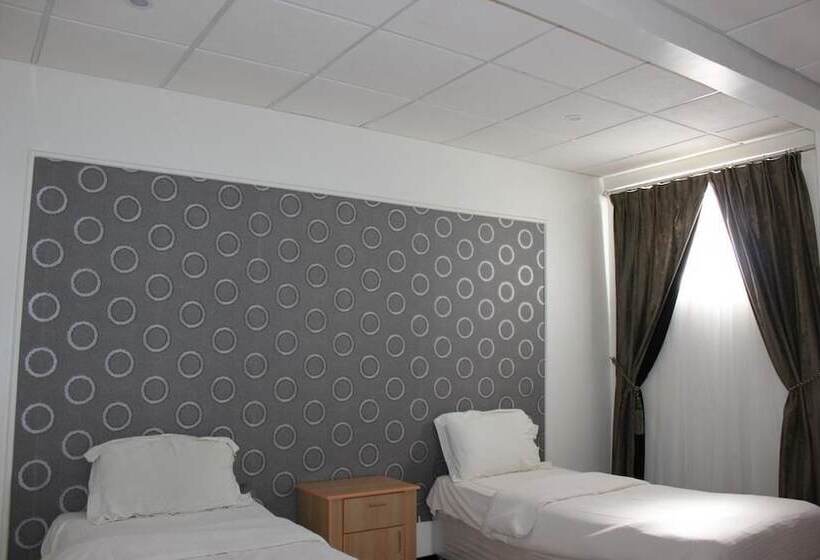 Al Amoria Furnished Apartments 3