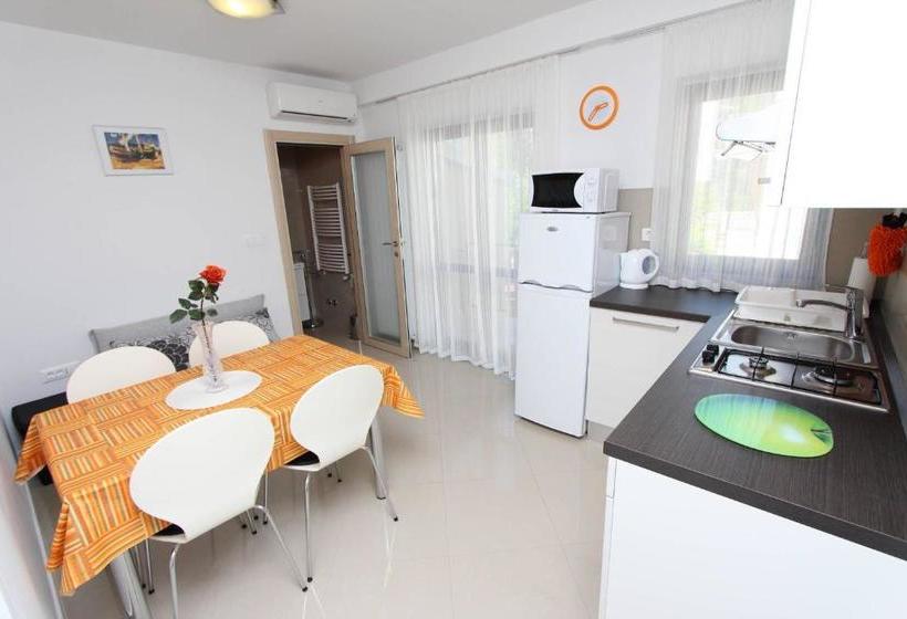 Apartments Villa Mattossi