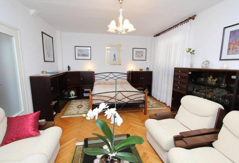 Apartments Villa Mattossi