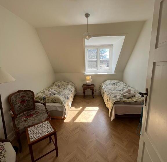 Bed and Breakfast Bellinge House