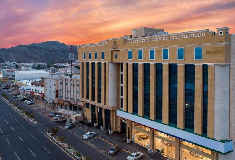 Отель Bayat Suites