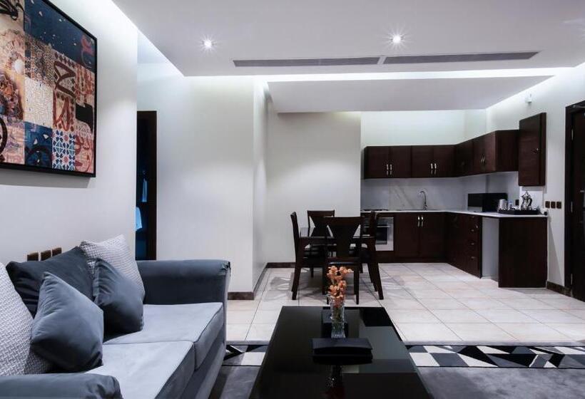 Отель Bayat Suites