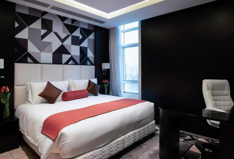 هتل Bayat Suites