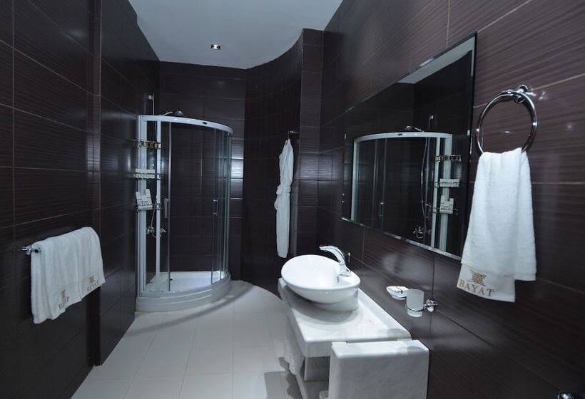 Отель Bayat Suites