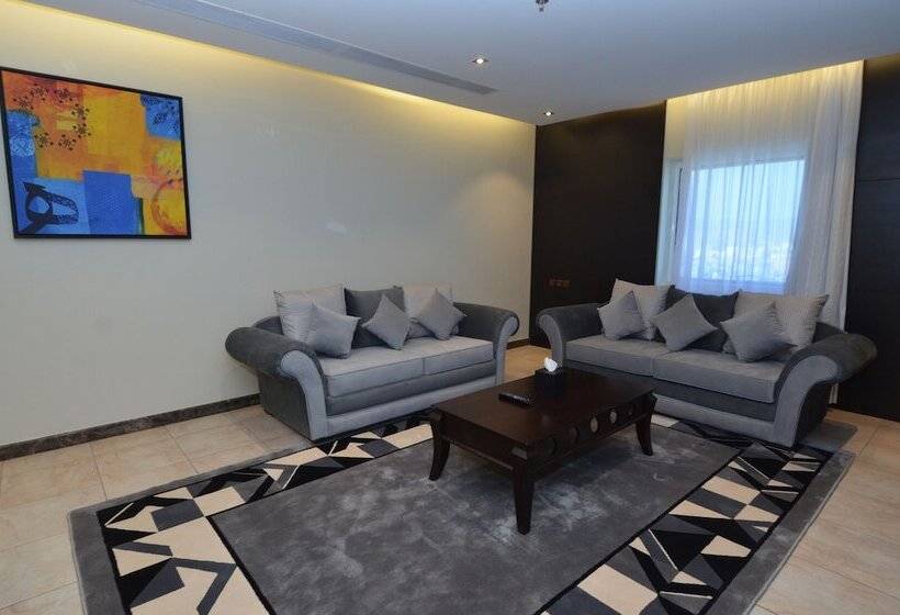 Отель Bayat Suites