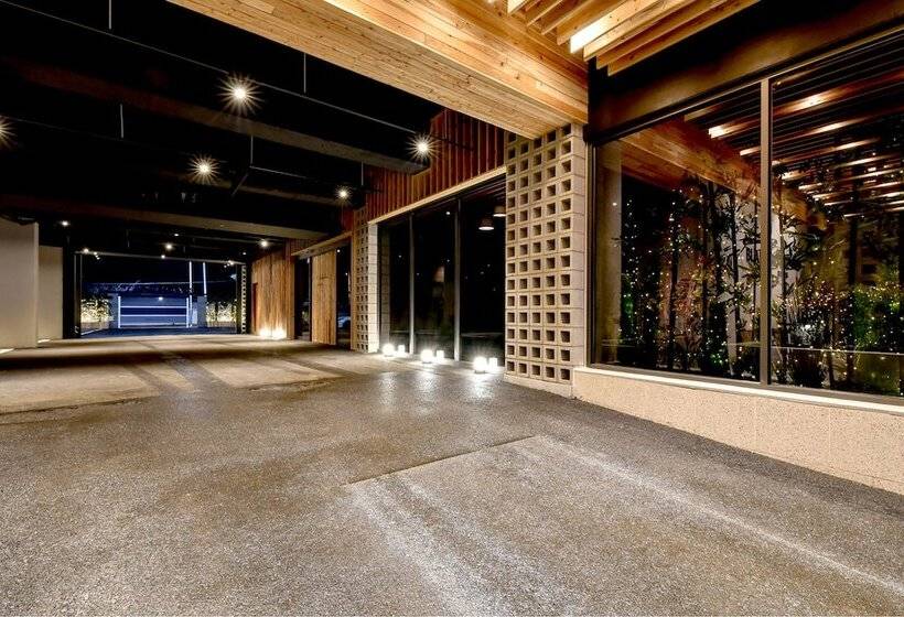 هتل Blanc Business