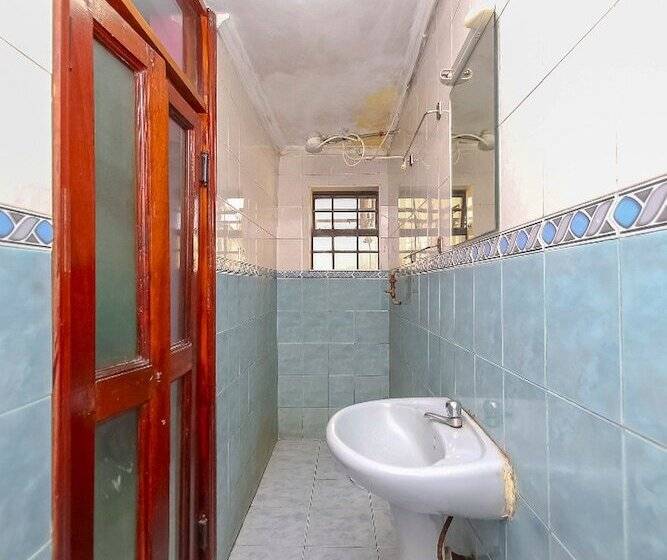 ホテル Continental Inn