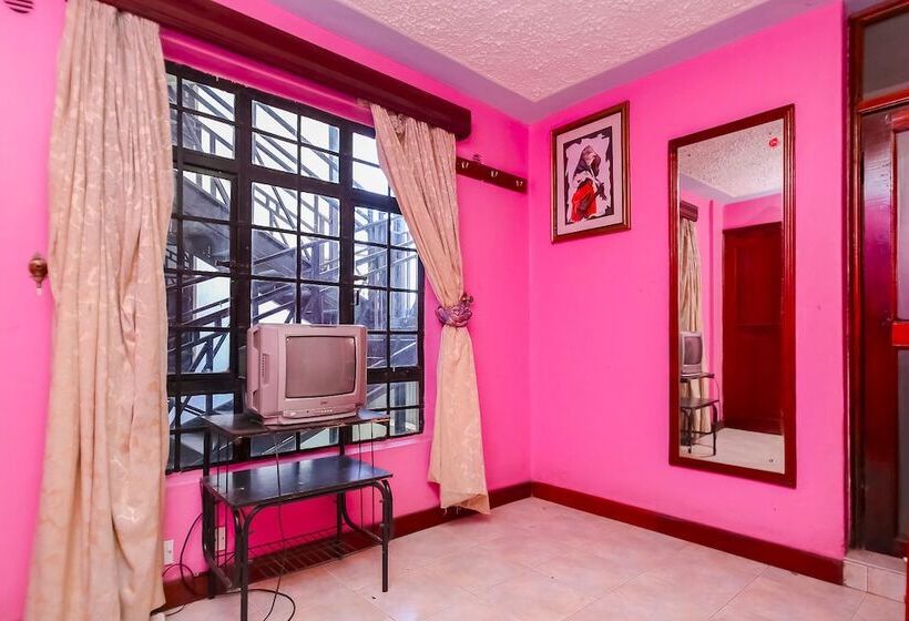 ホテル Continental Inn