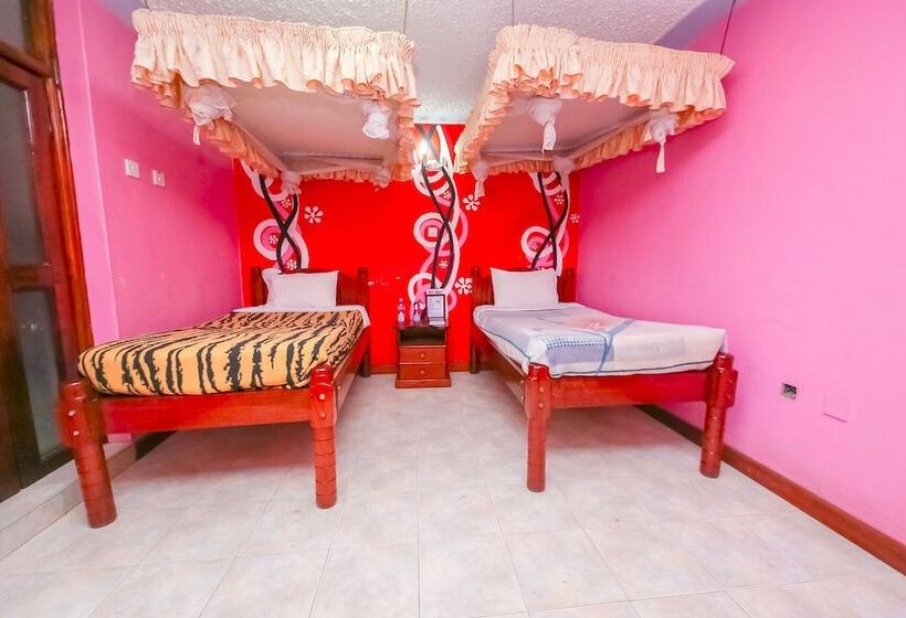 ホテル Continental Inn