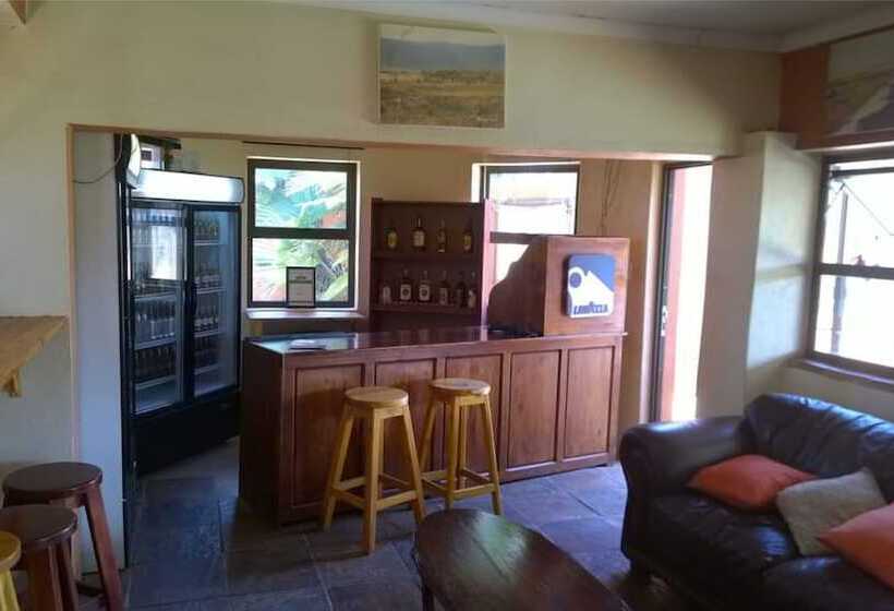 Отель Daans At Graskop