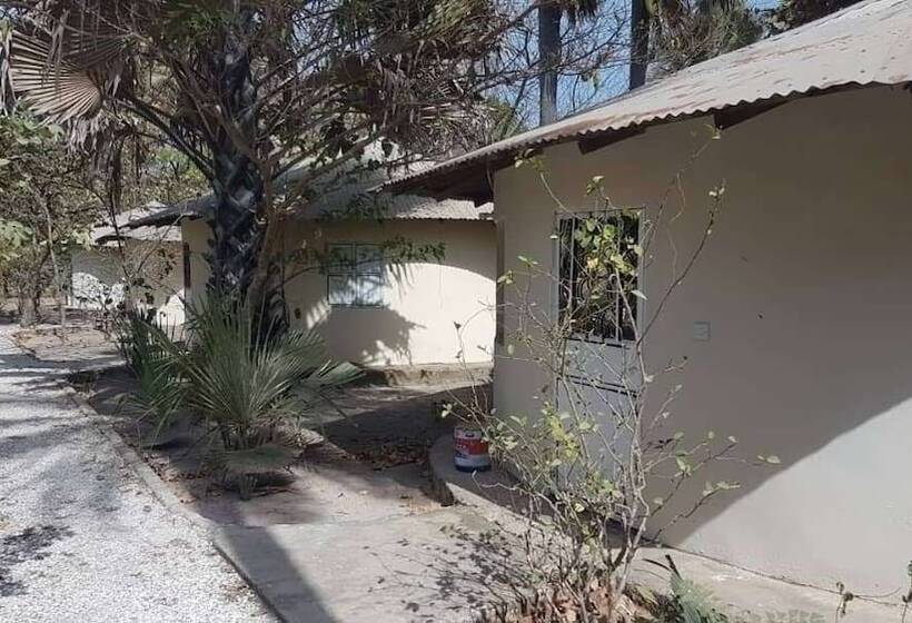 هتل Dalaba Eco Lodge