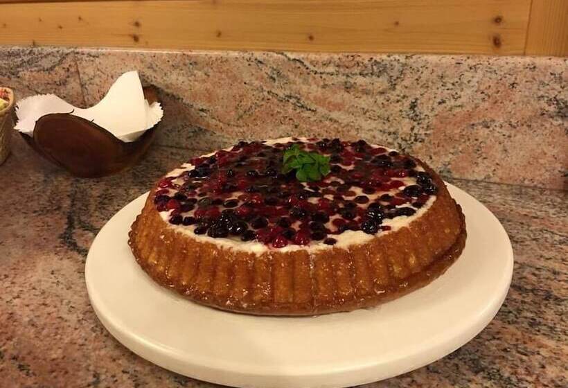 فندق Genzianella