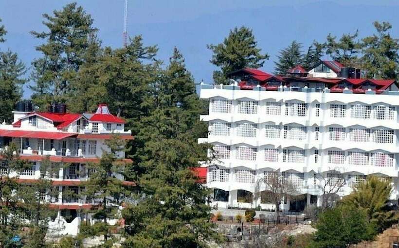 هتل Hillcrest Harmony Gold