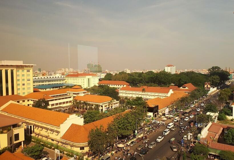 Отель Kuch Oudom