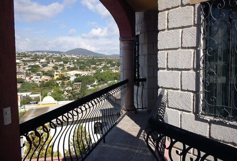 فندق Posada Y Bungalows La Capilla