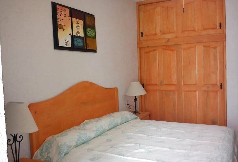 فندق Posada Y Bungalows La Capilla