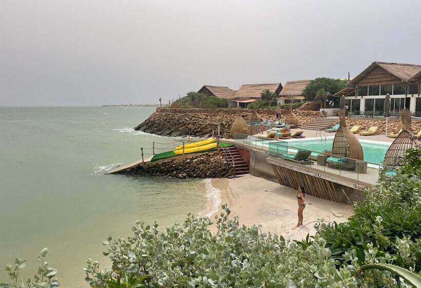 Отель La Crique Nature & Spa