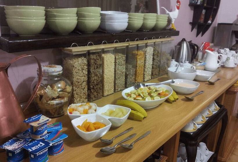 فندق Loerie Lodge Guest Houses