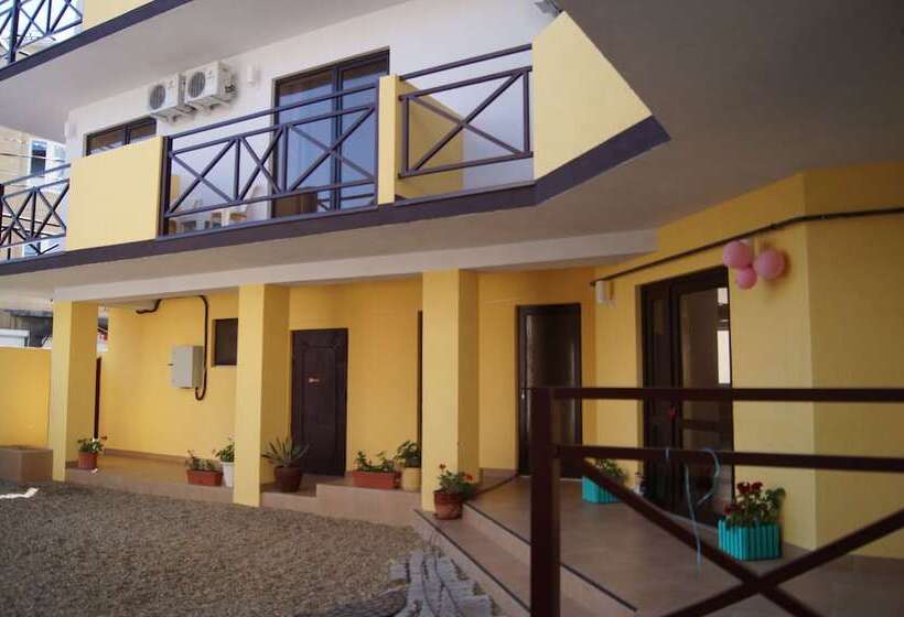 ホテル Magnoliya 1