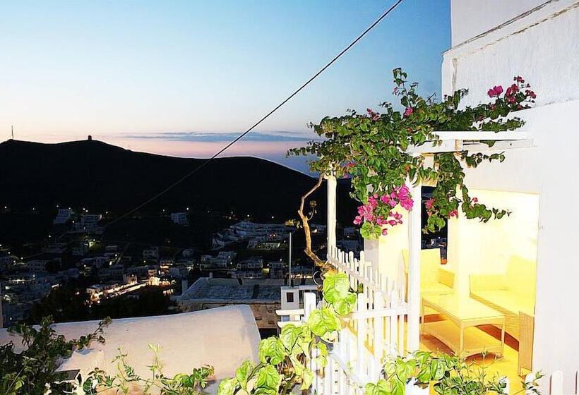 호텔 Mariakis Luxury Studios