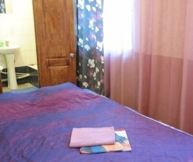 هتل Nomera Na Sibirskoy