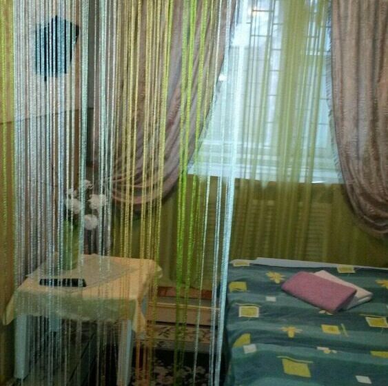 هتل Nomera Na Sibirskoy