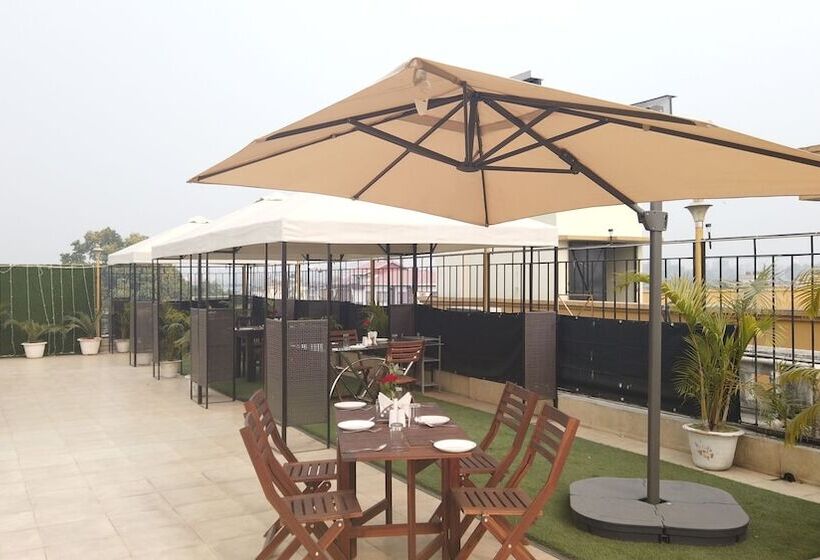 Rajdarbar Hotel & Banquet