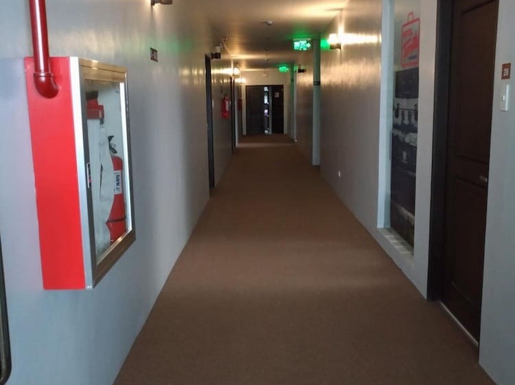 호텔 Turista Canlubang