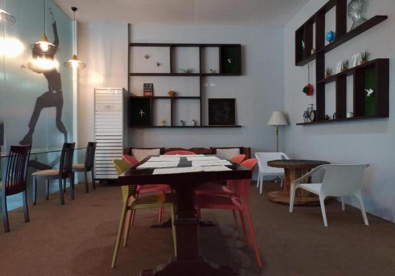 호텔 Turista Canlubang