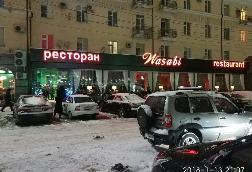 هتل Uyut On Prospekt Putina 19