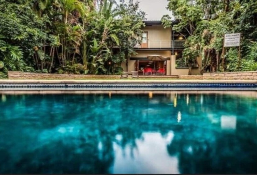 فندق Willows Boutique