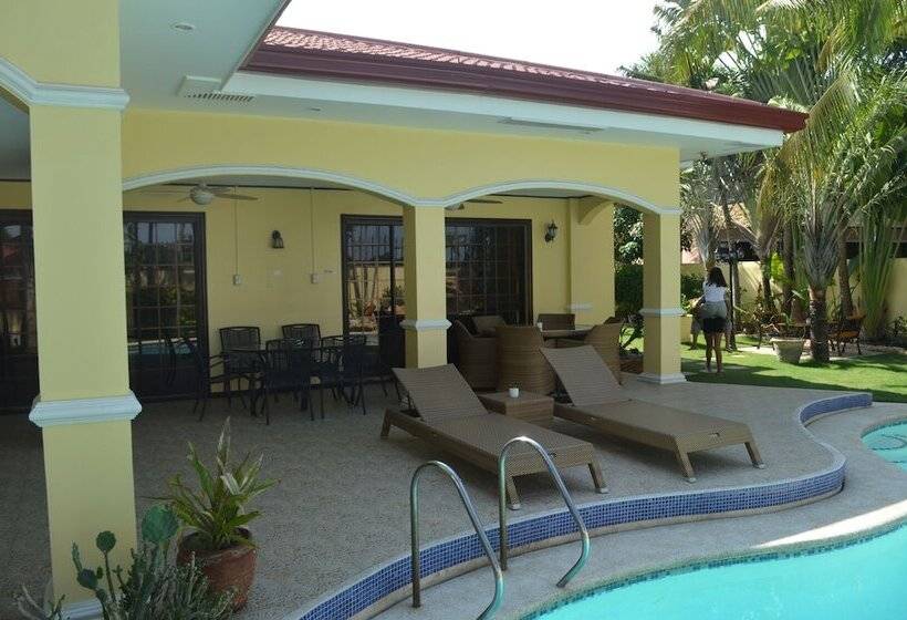 Kim Beatriz Compound