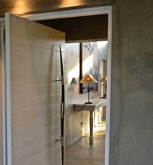 Kruger River Villas  Treetop Loft