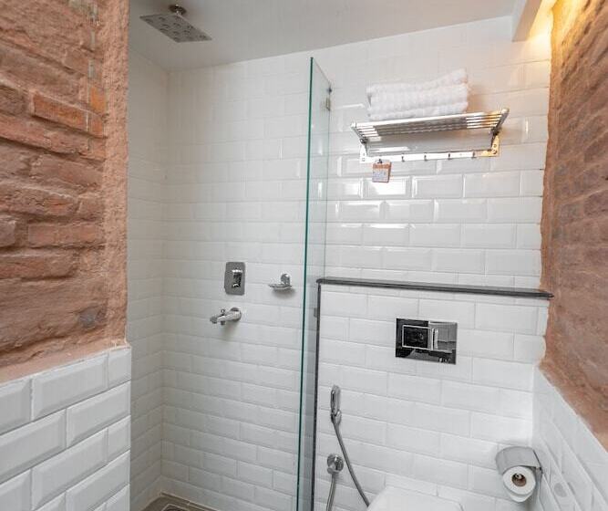 Nepal Yoga Home   Adult Only