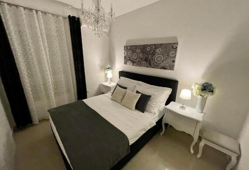 펜션 Central Square Guest House