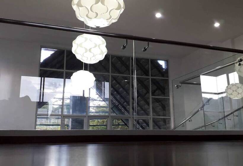 פנסיון Dear Dino Villa Cameron Highlands